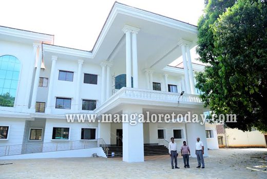 Vidhana Saudha...